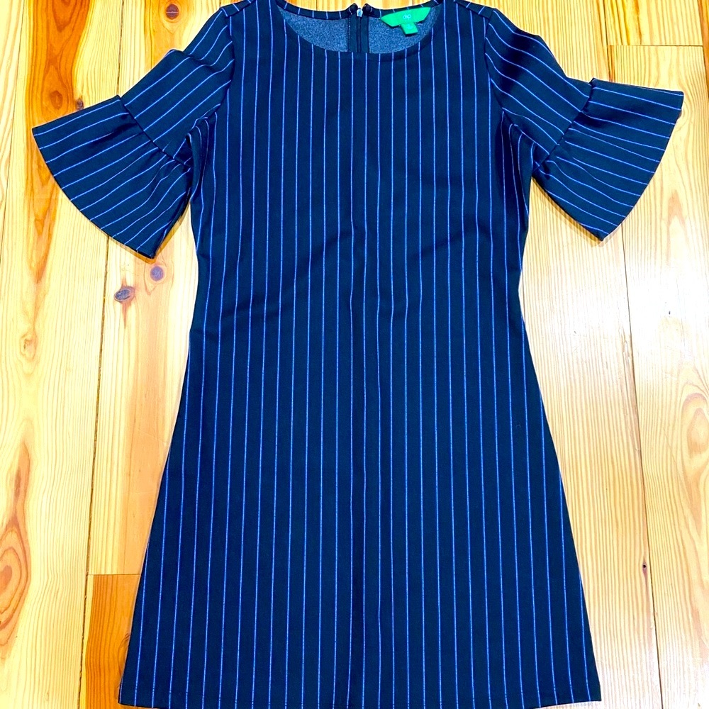 dip Dress‎